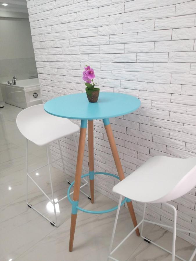 Vip Apartment For Lovers In คีชีเนา ภายนอก รูปภาพ