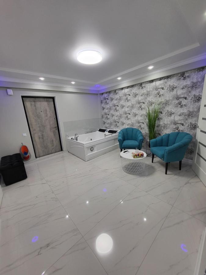 Vip Apartment For Lovers In คีชีเนา ภายนอก รูปภาพ