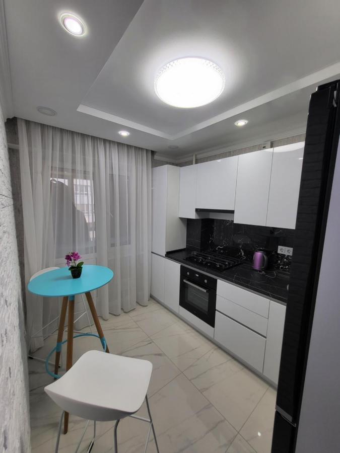 Vip Apartment For Lovers In คีชีเนา ภายนอก รูปภาพ